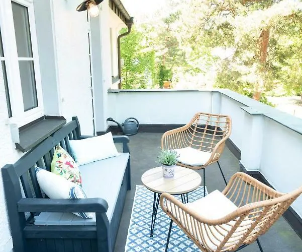 Daire Golding - Flat 1 Dresden