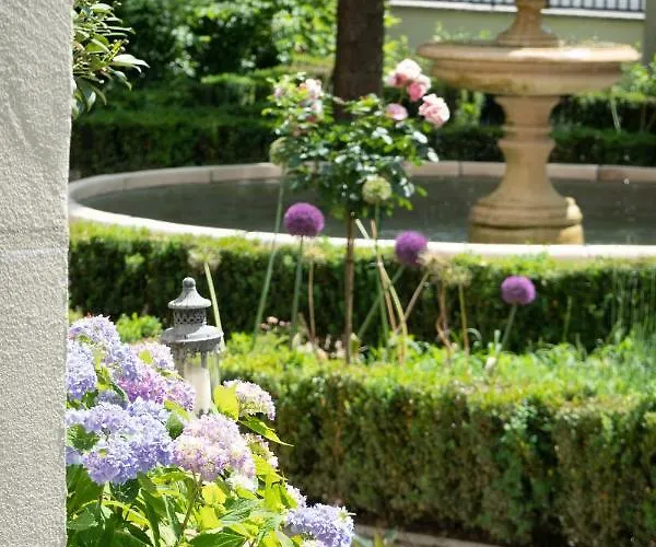 Daire Golding - Flat 1