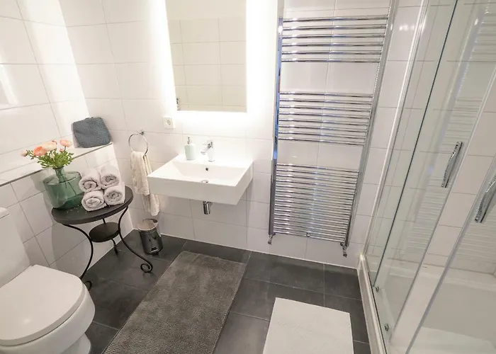 Golding - Flat 1 Dresden